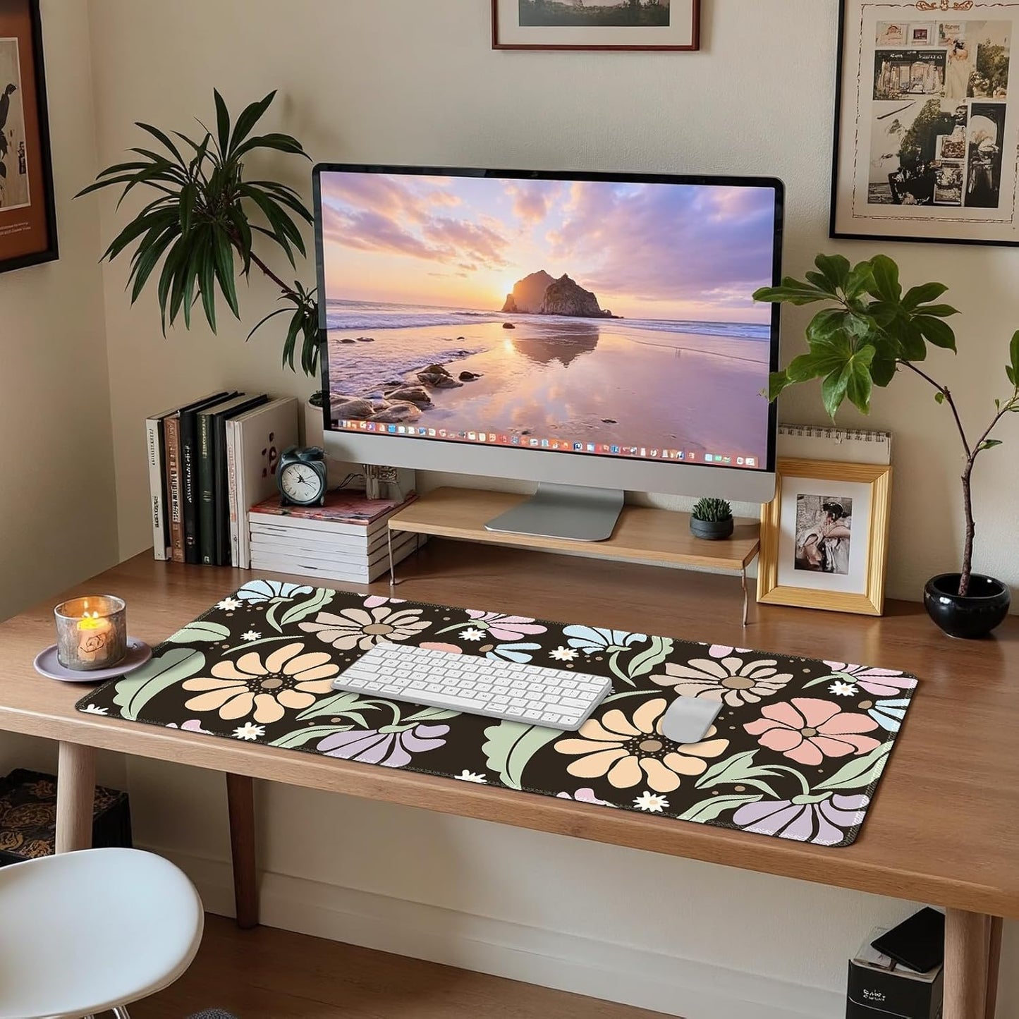 Black Large Desk Mat,Xxl Gaming Mouse Pad,Non Slip Desk Pad with Rubber Base,Floral Extended Keyboard Mat with Stitched Edges for Office Home School